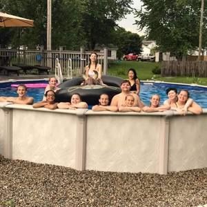 Meet your Posher, Sarah